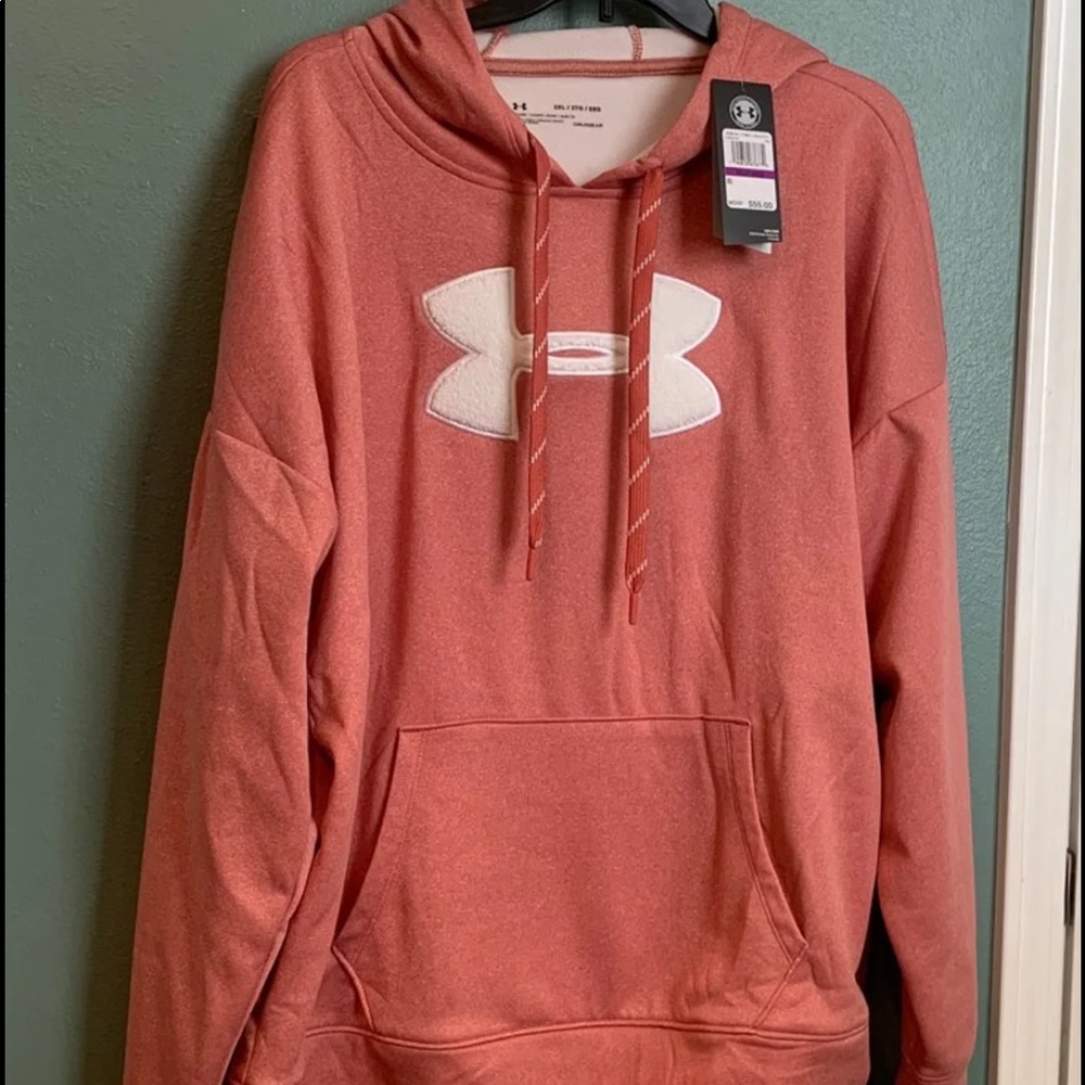 Under Armour Women’s XXL NWT Sweatshirt